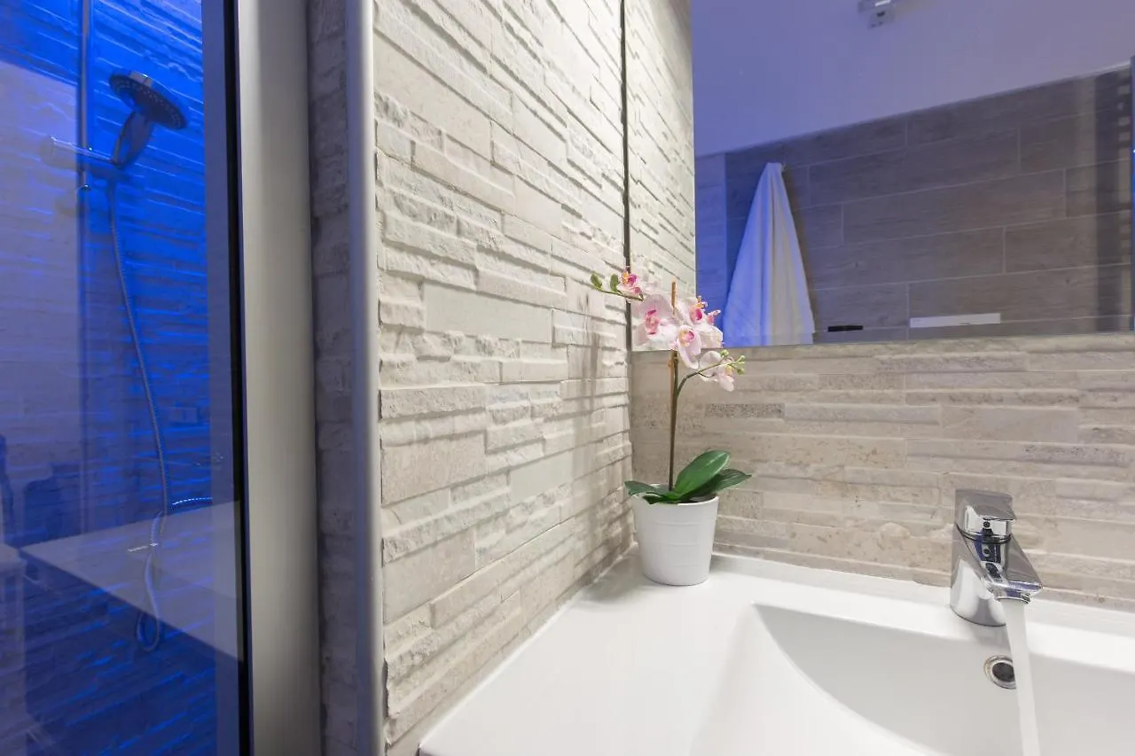 Suite House Vaticano Rome 0*,